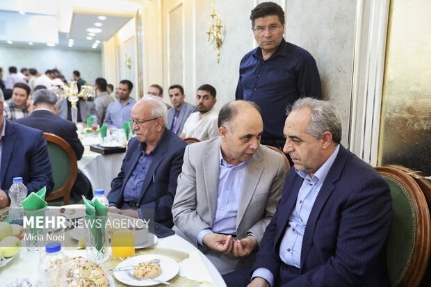 آیین گرامیداشت روز خبرنگار در تبریز