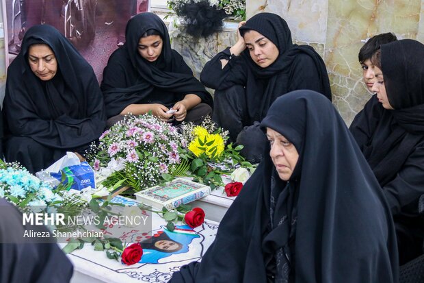 بزرگداشت اربعین ۱۷ شهید والا مقام آستانه اشرفیه