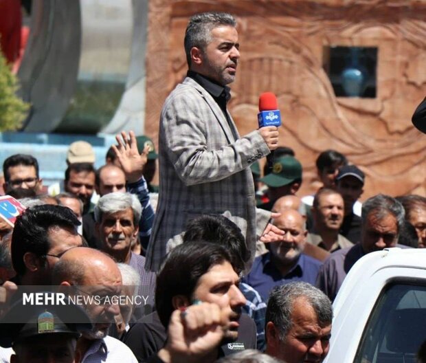 مسئولین فضا را برای انتقاد و اطلاع رسانی آزادتر آماده کنند