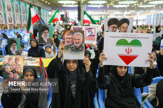 مراسم اربعین شهدای اقتدار ایران 3