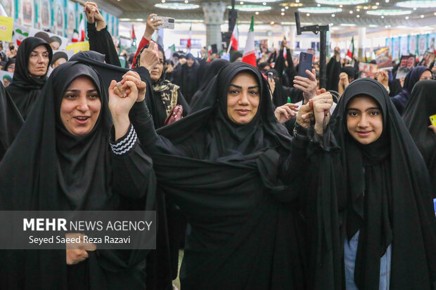 مراسم اربعین شهدای اقتدار ایران
