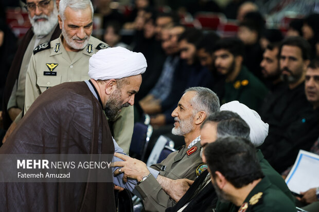 سردار شیرازی در مراسم اربعین شهدای اقتدار ایران