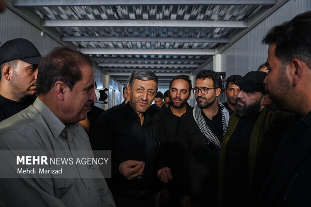 بازدید رئیس ستاد اجرایی فرمان امام از روند خدمترسانی در مرز مهران 48