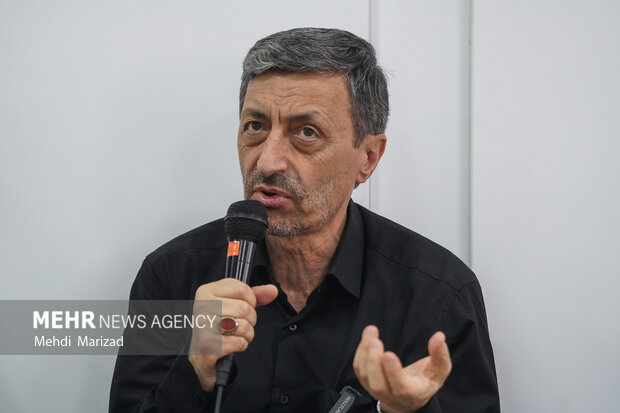 بازدید رئیس ستاد اجرایی فرمان امام از روند خدمت‌رسانی در مرز مهران 66