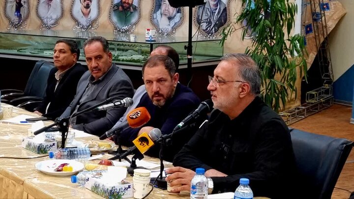 امضای تفاهمنامه بین شورای عالی استانها و مجمع شهرداران کلانشهرها امضای تفاهمنامه بین شورای عالی استانها و مجمع شهرداران کلانشهرها