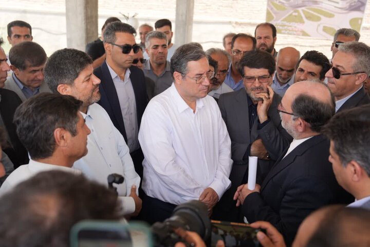 بازدید استاندار آذربایجان‌غربی از پروژه بیمارستان ۳۵۰تختخوابی میاندوآب