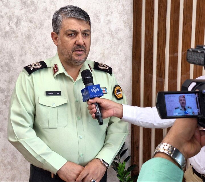 توقیف محموله شیشه در محور زاهدان-کرمان؛ یک قاچاقچی دستگیر شد