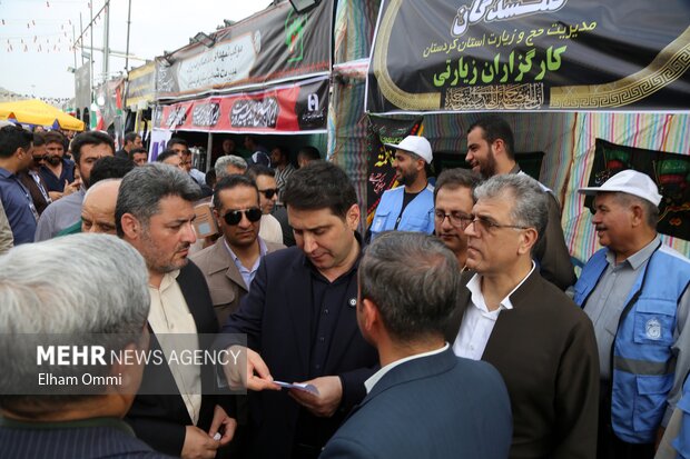 بازدید استاندار کردستان از مرز باشماق و روند برپایی مواکب