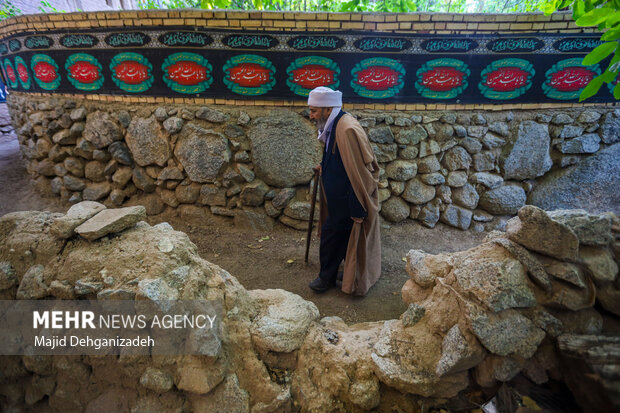 روضهخوانی سنتی در روستای منشاد مهریز روضهخوانی سنتی در روستای منشاد مهریز