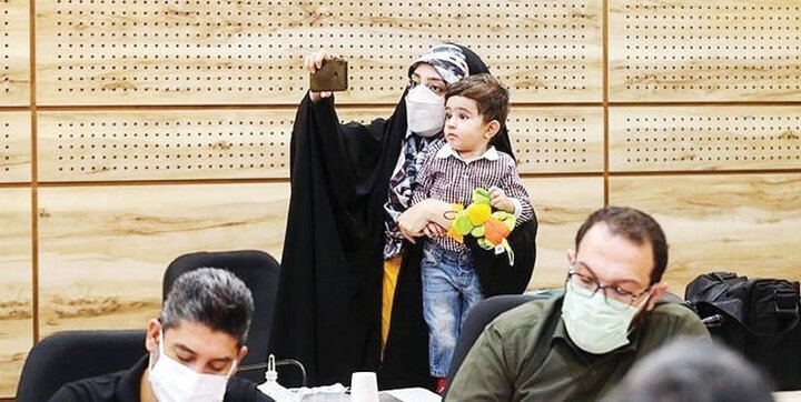 ترانه‌ ناگفته در دنیای خبر؛ روایتی از قلب مادران خبرنگار