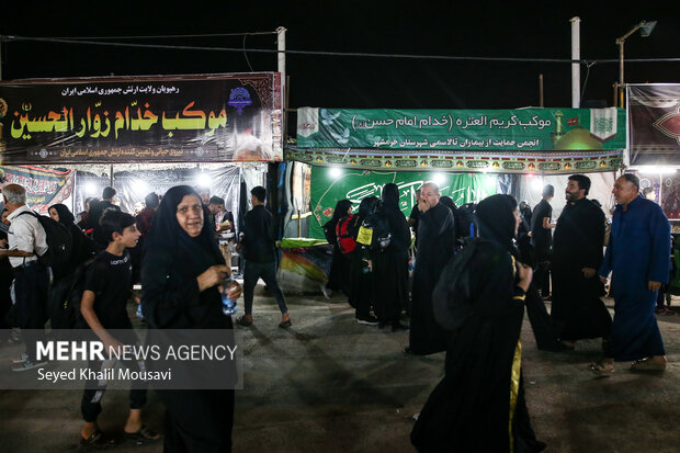 میزبانی روزانه از ۵۰۰۰ زائر اربعین در خمیر و حضور ۳موکب از قشم در عراق