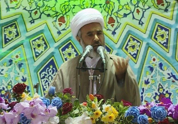 مسئولان به لبخند غرب دل نبندند؛ تمرکز دشمن بر جنگ فرهنگی و رسانهای مسئولان به لبخند غرب دل نبندند؛ تمرکز دشمن بر جنگ فرهنگی و رسانهای