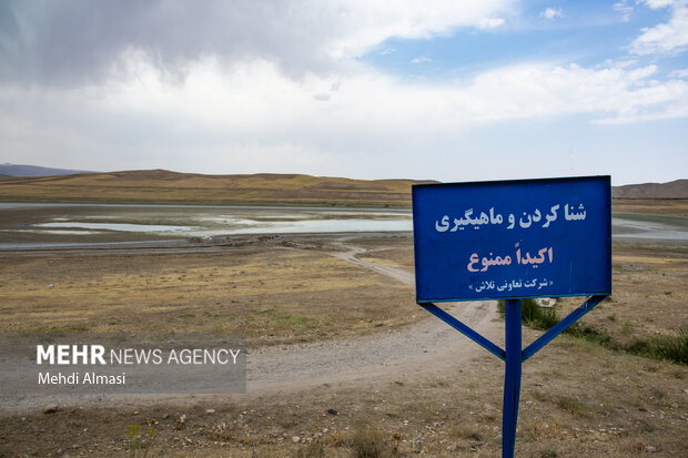 خشکی دریاچه پری (خندقلو ) حیات وحش زنجان را تهدید میکند خشکی دریاچه پری (خندقلو ) حیات وحش زنجان را تهدید میکند