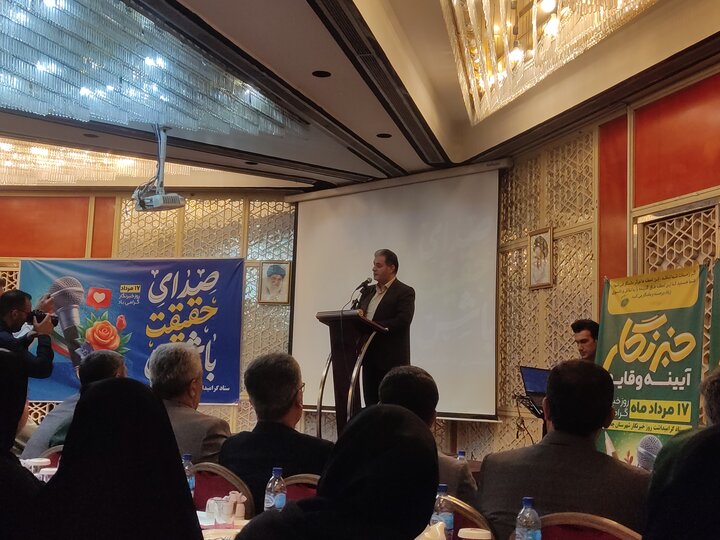 مطالبهگری خبرنگاران باید مردم محور بر برپایی مستندات باشد مطالبهگری خبرنگاران باید مردم محور بر برپایی مستندات باشد