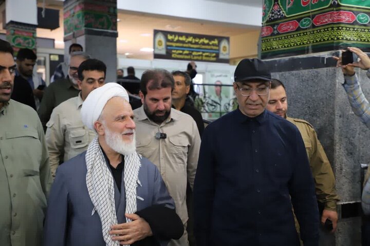 بازدید رئیس دفتر رهبر انقلاب در قم و استاندار کرمانشاه از مرز خسروی