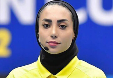 داور شیرازی در مسیر قضاوت جام جهانی فوتسال بانوان