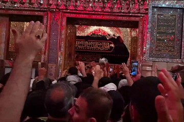 Hz. İmam Ali (a.s) Türbesi'nde "İsrail'e ölüm" sloganı yükseldi