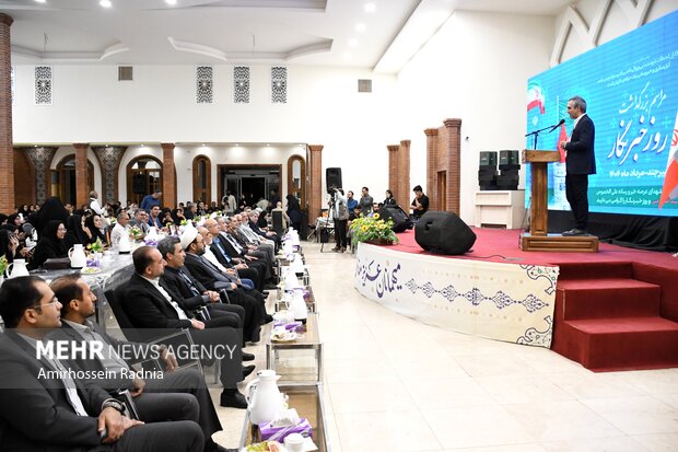 مراسم بزرگداشت روز خبرنگار در بیرجند