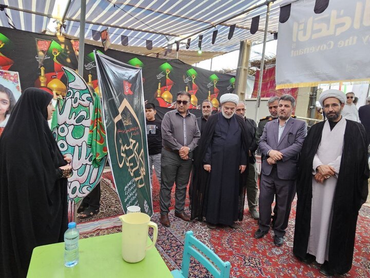 بازدید مسئولان کردستان از مواکب اربعین حسینی مرز باشماق