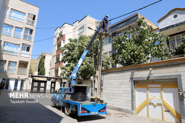 تور خبری بازدید از مرکز امور دیسپاچینگ شرکت توزیع برق همدان