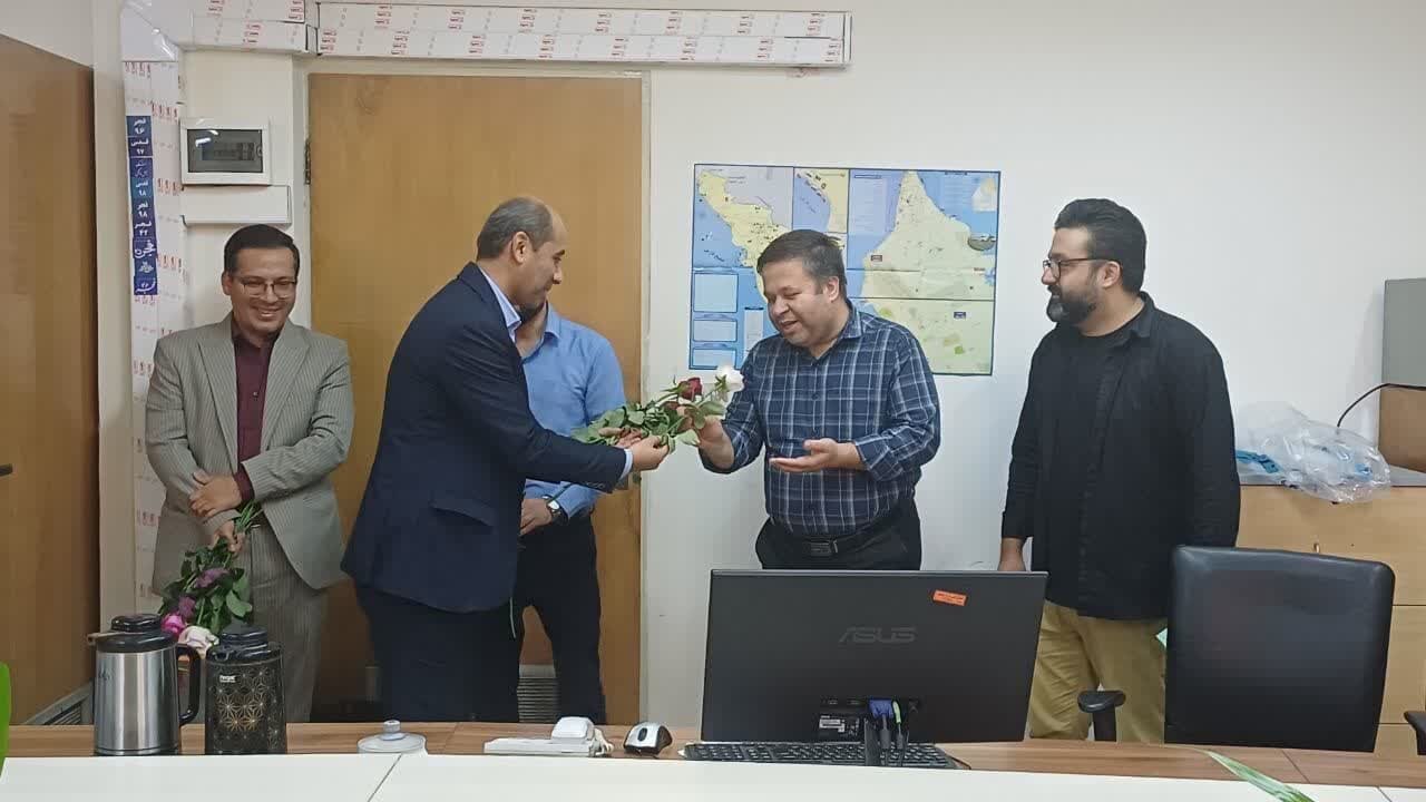 رسانه نقش پررنگی در ایجاد وفاق و انسجام ملی دارد رسانه نقش پررنگی در ایجاد وفاق و انسجام ملی دارد