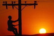 افزایش روزانه ۱۵ مگاواتی مصرف برق در ایلام