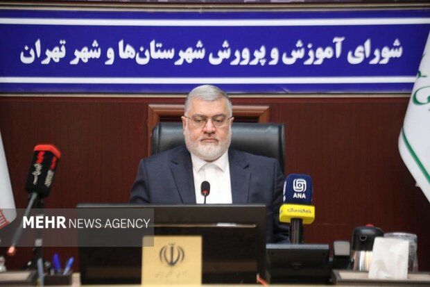 ضرورت ساماندهی ۲۰ هزار واحد صنعتی فاقد مجوز در پایتخت