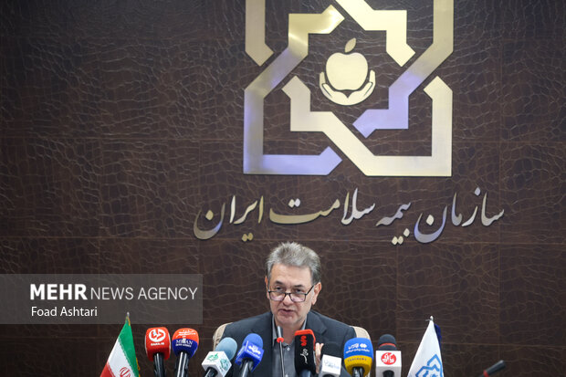 نشست خبری مدیر عامل بیمه سلامت ایران