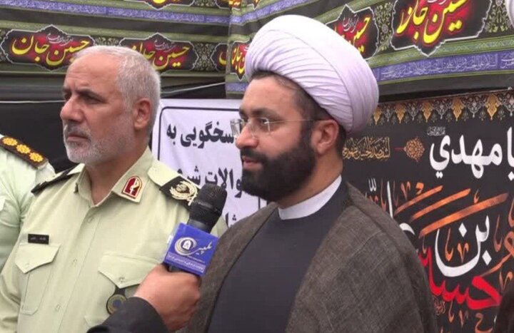 اتحاد شیعه و سنی در کردستان سد محکمی برابر نقشههای دشمن است