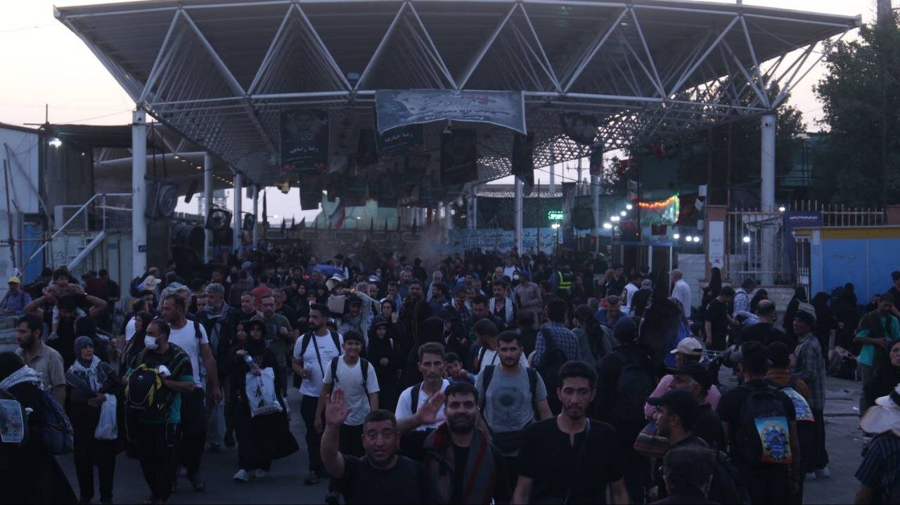 مهران کانون عشق و میزبانی در مسیر اربعین حسینی؛آخرین اخبار مرز