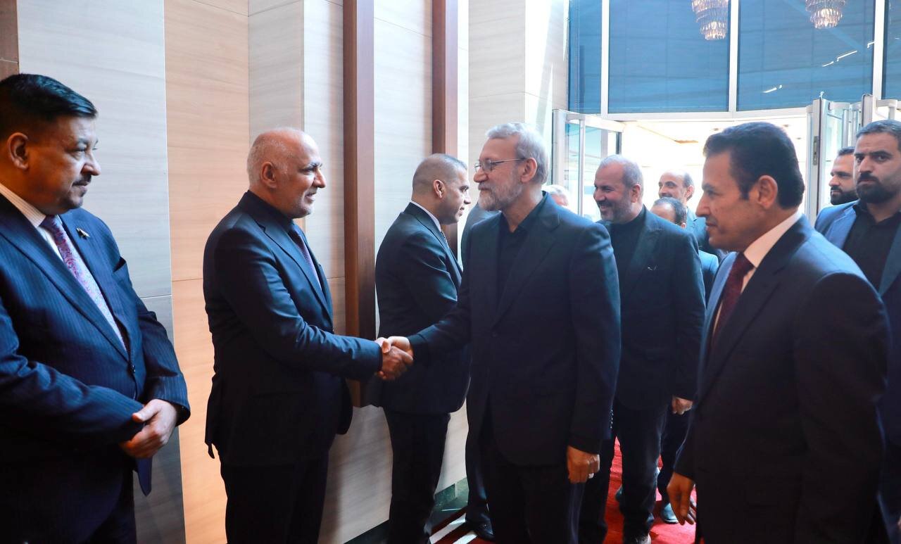 Larijani in talks with Iraq's National Security Advisor