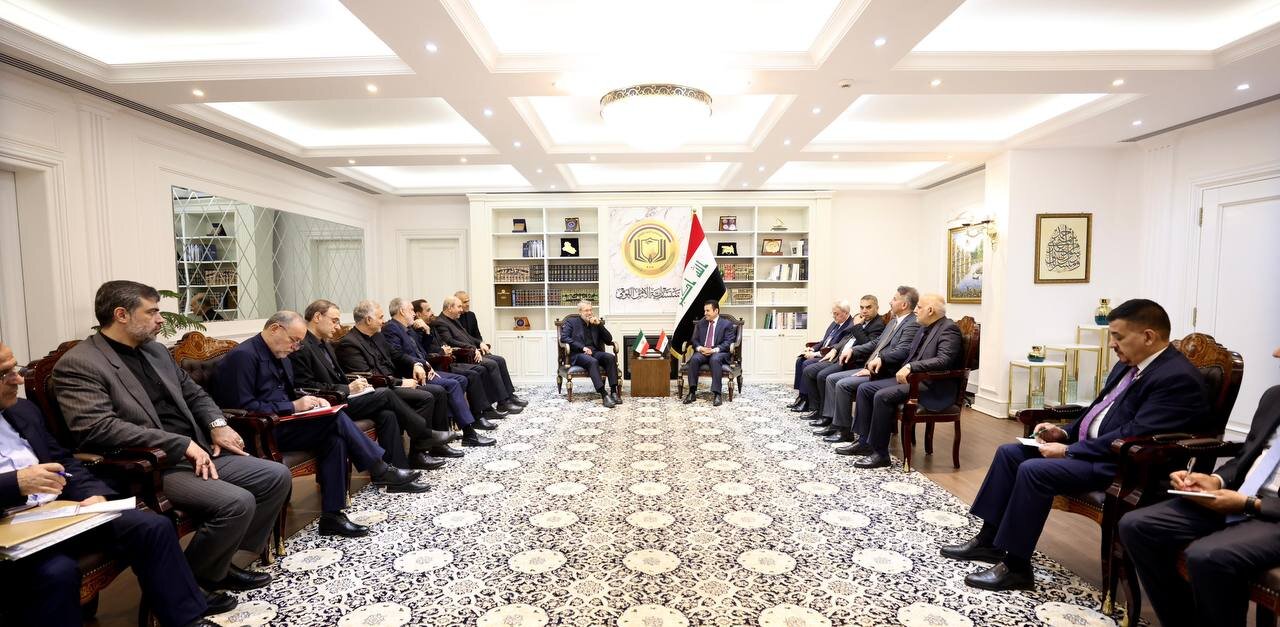 Larijani in talks with Iraq's National Security Advisor