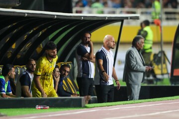 پرونده اضافه شدن مربی ایرانی به کادر فنی استقلال بسته شد؟