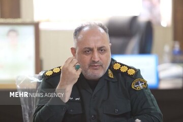 خانواده‌های شهدا بزرگترین الگوی صبر و بردباری در جامعه هستند