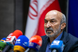 سرمایه‌گذاری در علم و فناوری کمتر از نیم درصد تولید ناخالص ملی است