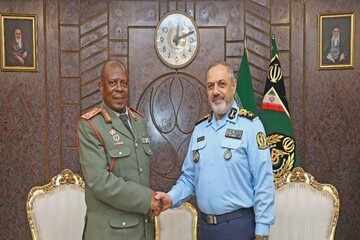 İran ile Güney Afrika arasında üst düzey askeri görüşme