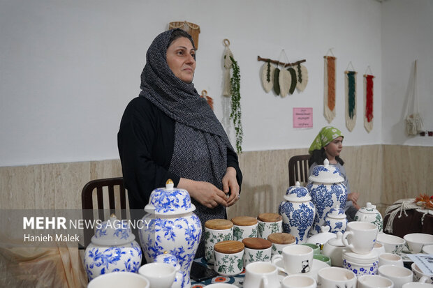 روز خبرنگار و بهره برداری از المان بسیج