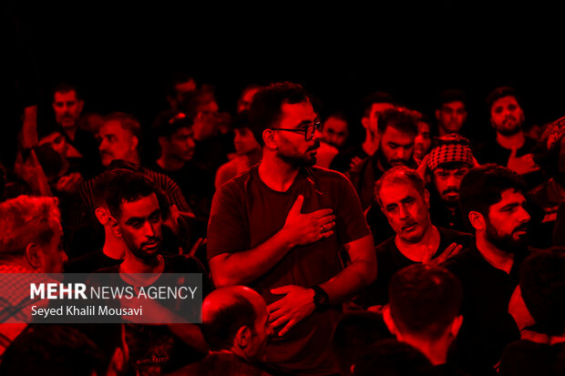 حال و هوای شب اربعین در اسلامشهر به روایت تصویر