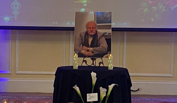 Iranian expatriates in US pay tribute to Farshchian