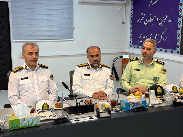 بیش از ۵ میلیون زائر در مسیر اربعین؛ هشدار پلیس درباره تصادفات شبانه بیش از ۵ میلیون زائر در مسیر اربعین؛ هشدار پلیس درباره تصادفات شبانه