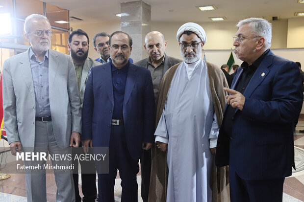 آیین امضای دفتر یادبود شهدای هسته ای در دانشگاه شهید بهشتی