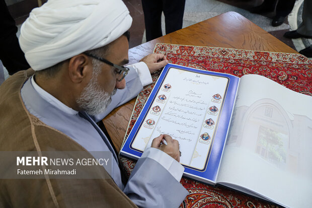 آیین امضای دفتر یادبود شهدای هسته ای در دانشگاه شهید بهشتی