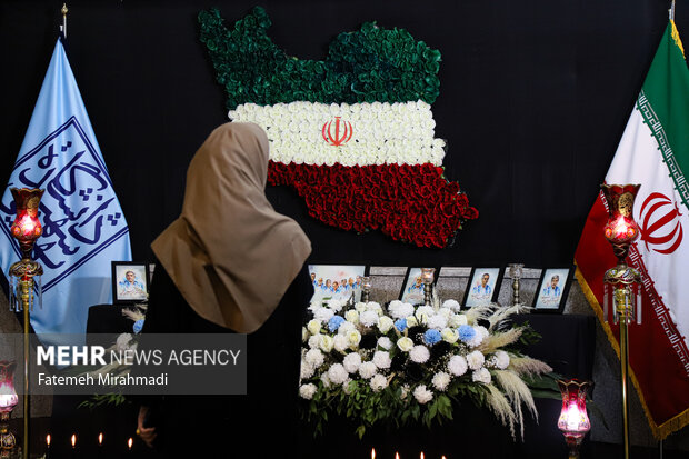 آیین امضای دفتر یادبود شهدای هسته ای در دانشگاه شهید بهشتی