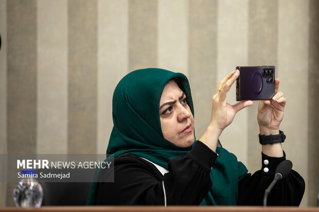 نخستین کنفرانس مطبوعاتی رئیس دانشگاه تهران