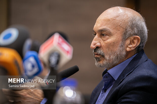 نخستین کنفرانس مطبوعاتی رئیس دانشگاه تهران
