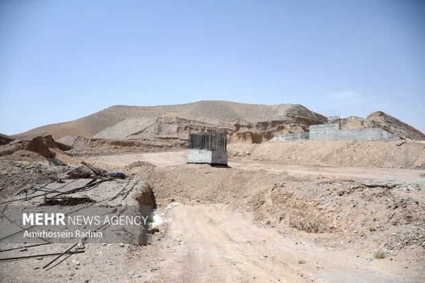 تور رسانه ای بازدید از روند اجرایی پروژه راه آهن شرق