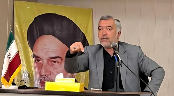 هوش مصنوعی و توانمندسازی معلمان راهبرد اصلی آموزش و پرورش است هوش مصنوعی و توانمندسازی معلمان راهبرد اصلی آموزش و پرورش است