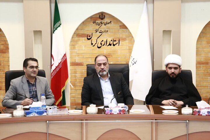 معاون استاندار کرمان خواستار اقدام جدی برای کاهش مصرف قلیان شد