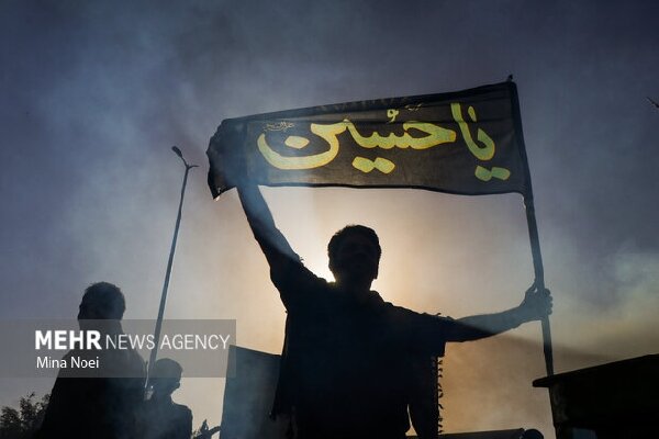 سرزمین آفتاب در اربعین حسینی به سوگ نشست؛ ۱۲ کیلومتر دلدادگی