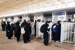 ۱۷۸ هزار نفر از مرز مهران تردد کردند